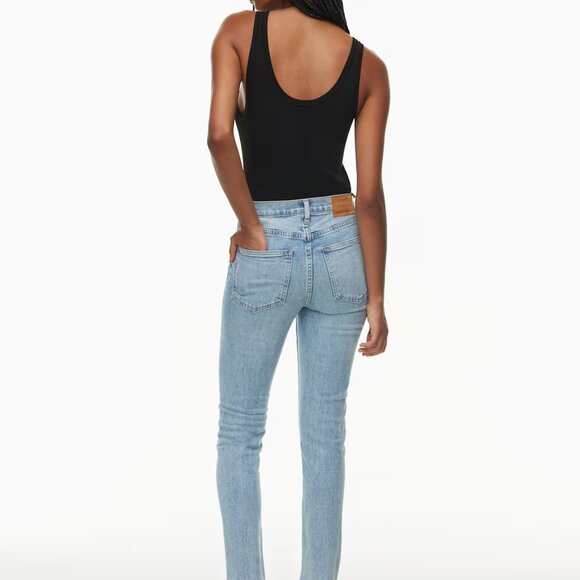 Aritzia Denim Forum The Yoko High Rise Slim 26 x 28L - Picture 2 of 6